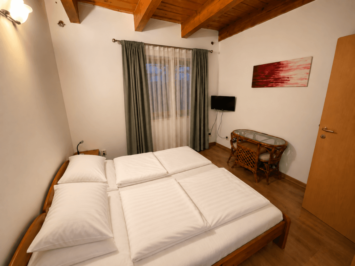 House in Győrszentiván, Hungary – BixBuz listing (111)