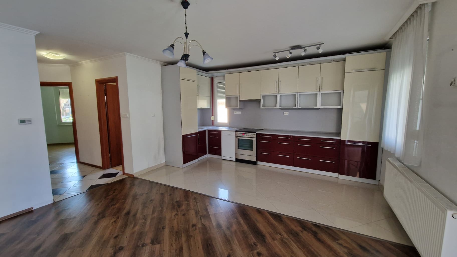 Flat in Székesfehérvár, Hungary – BixBuz listing (98)
