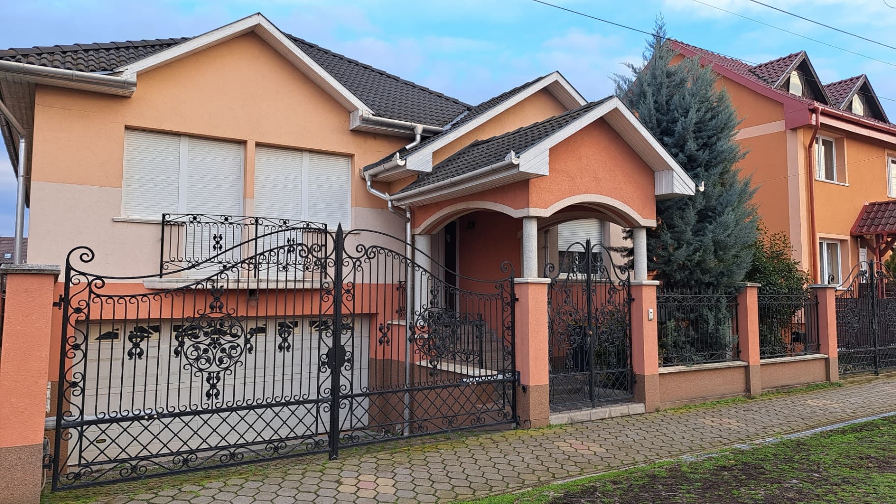 House in Berettyóújfalu, Hungary – BixBuz listing (115)